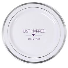 Just Married with Heart Premium Banded Plastic Plates